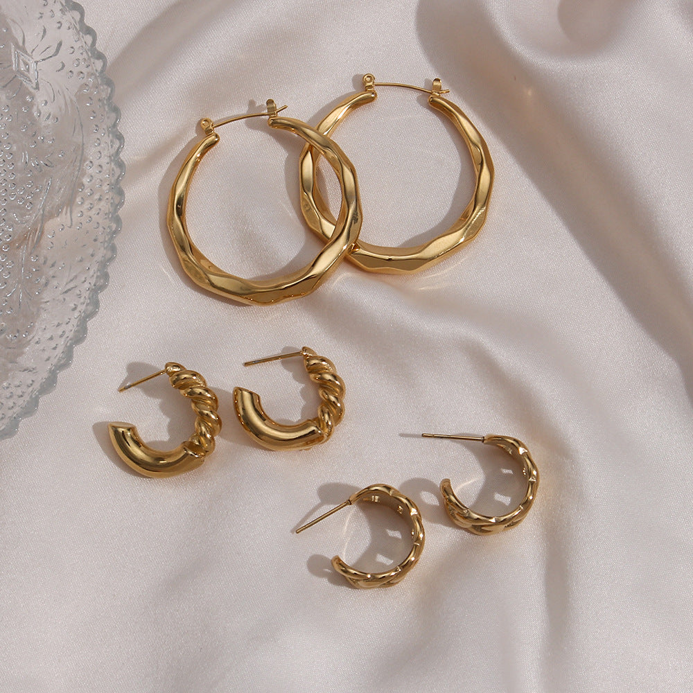 Aire Hoop Earrings